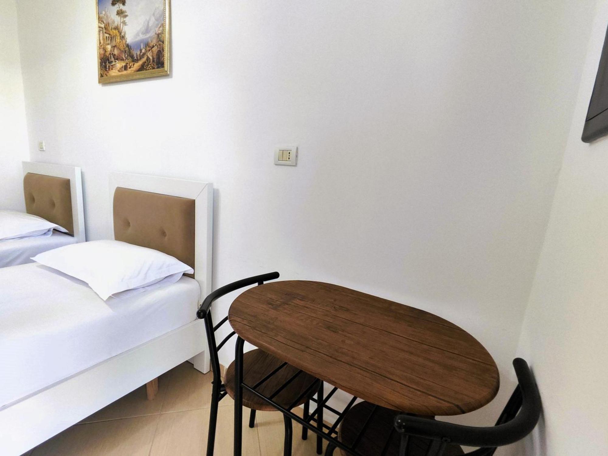 Hola Rooms Ksamil Bagian luar foto