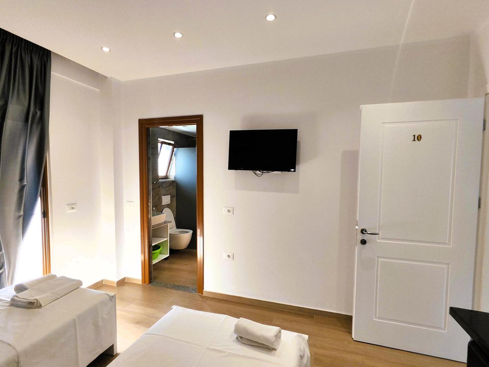 Hola Rooms Ksamil Bagian luar foto